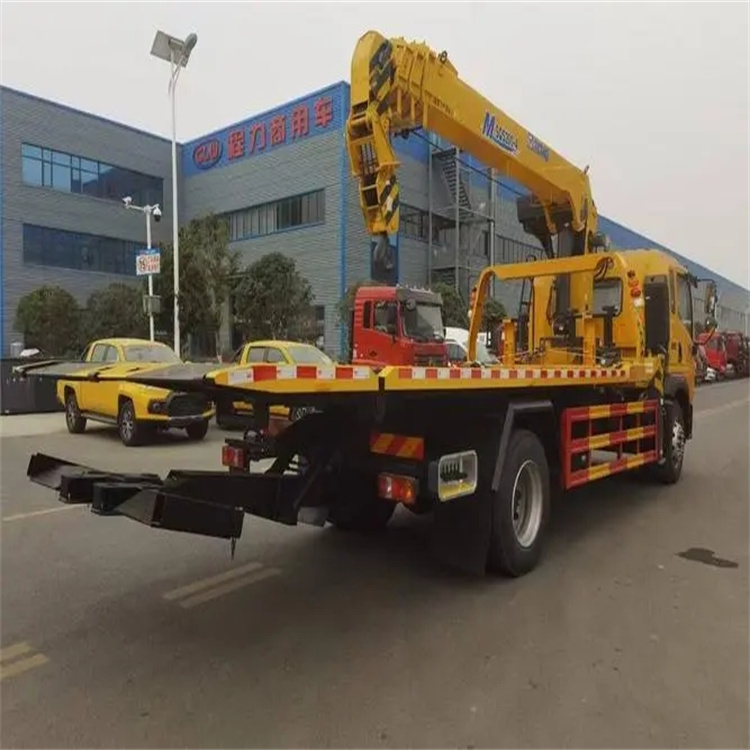 清城附近小随车吊出租电话，轻松解决搬运烦恼